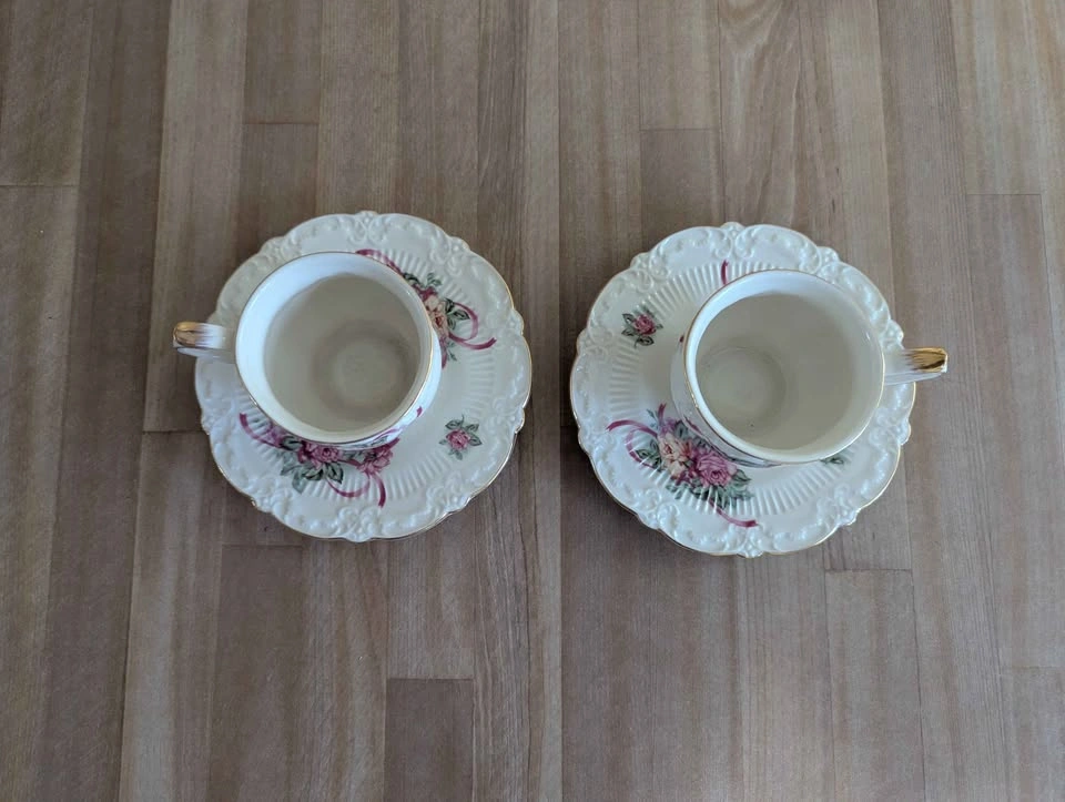 Set of Vintage Floral Pattern Tea Cups And Dishes - photo 4