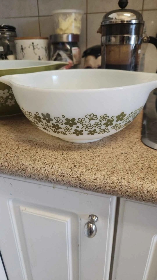 Vintage Pyrex Spring Blossom Green Bowls set - photo 4