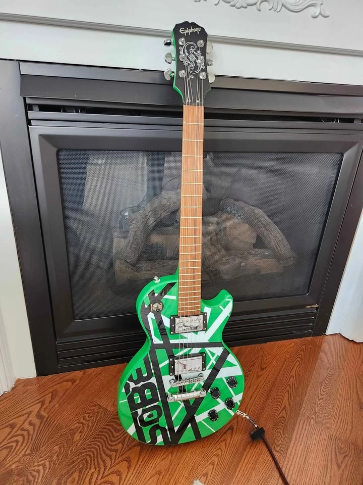 Epiphone promotional Les Paul guitar - photo 4