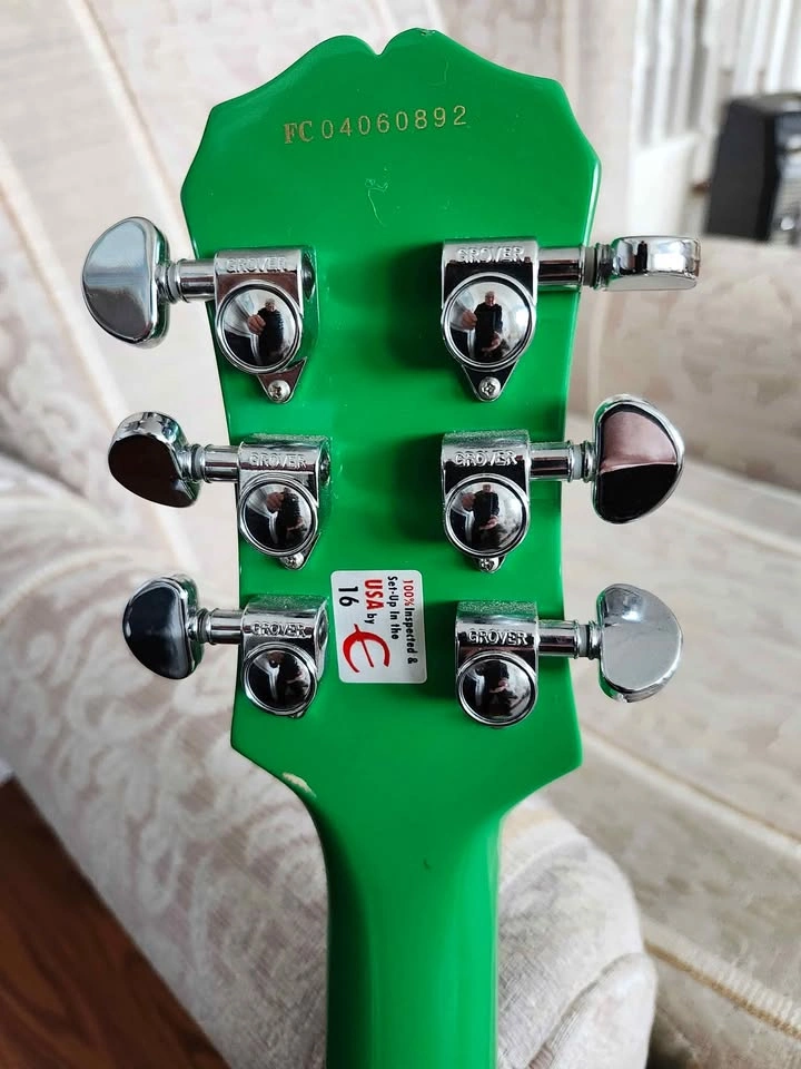 Epiphone promotional Les Paul guitar - photo 5