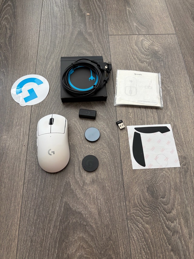 Logitech G Pro X Superlight gaming mouse - photo 4