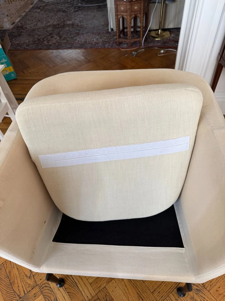 Suita Club Armchair - used and needs new slip cover - photo 2