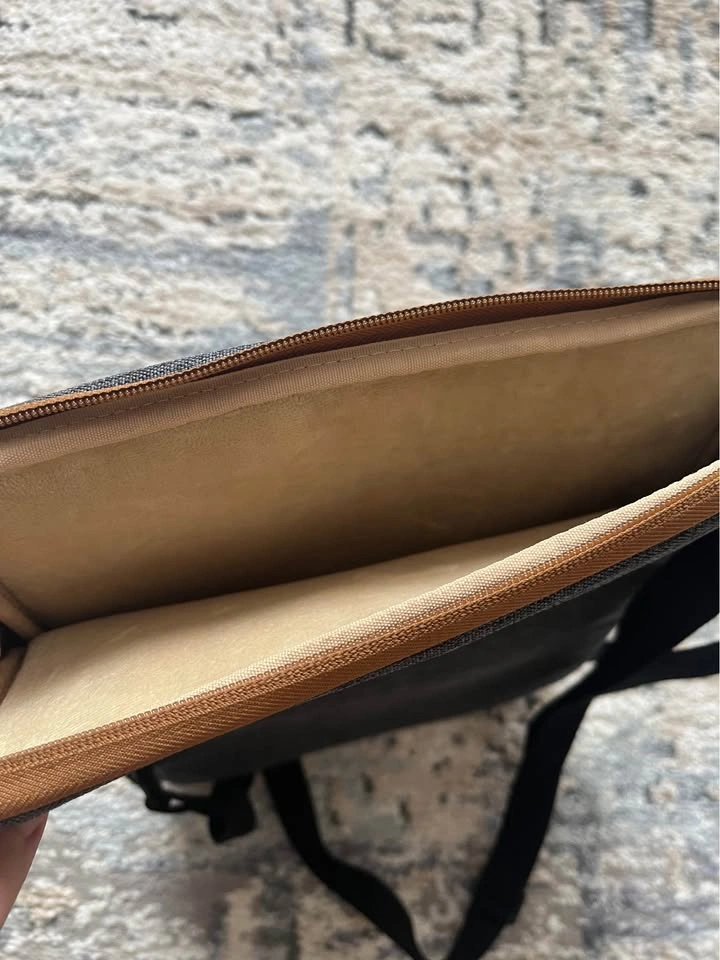 MacBook 15” Case Bag LIKE NEW - photo 2