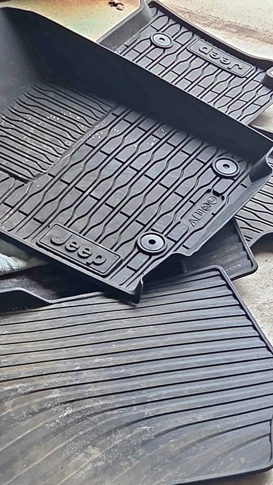 Floor mats