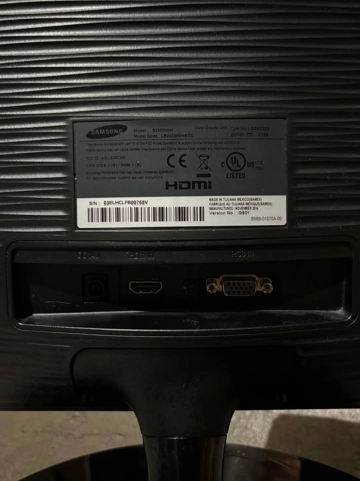 Samsung 24” Screen - photo 3