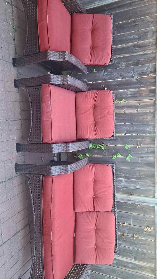 4-Piece Wicker Patio Furniture Set with Red Cushions