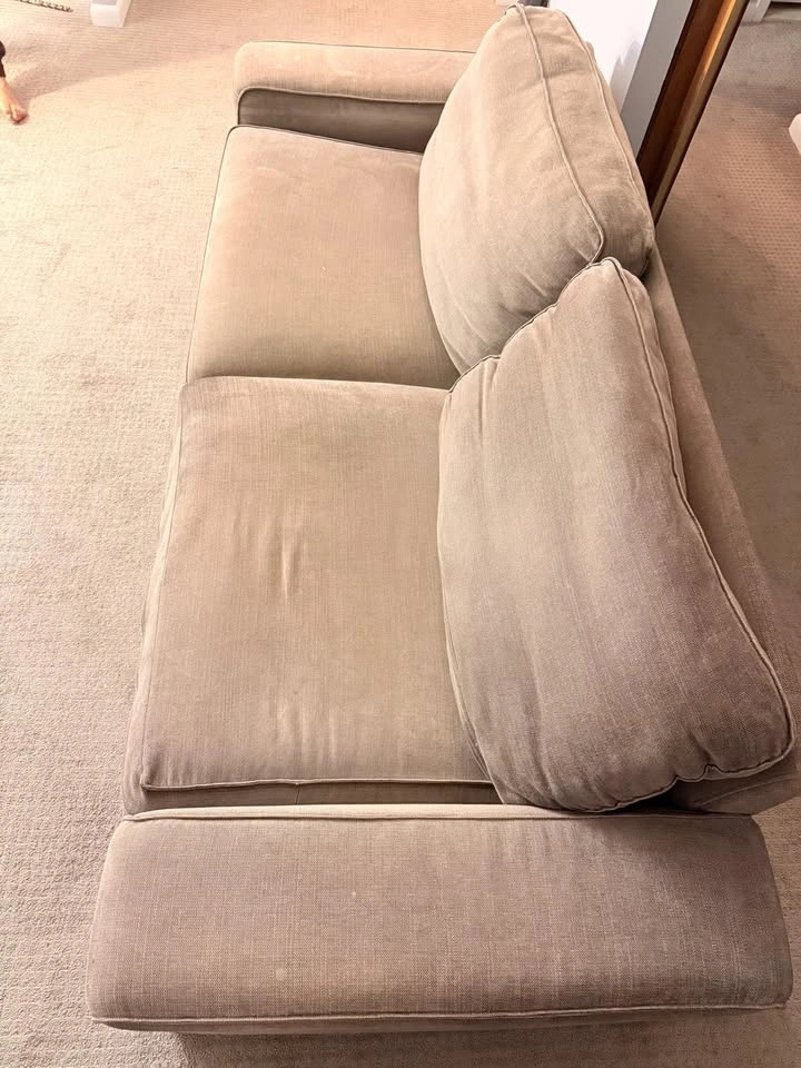Comfortable Beige Sofa – Extra Wide Seating & Support - photo 3