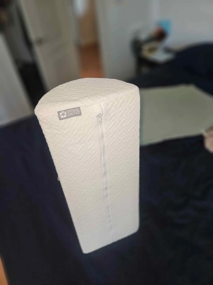 Knee/Leg pillow - photo 3