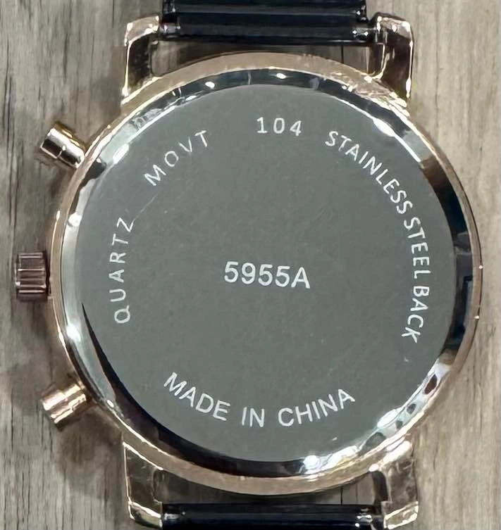 Men’s Minimalist Black Dial Watch Rose Gold Case Mesh Band - photo 5
