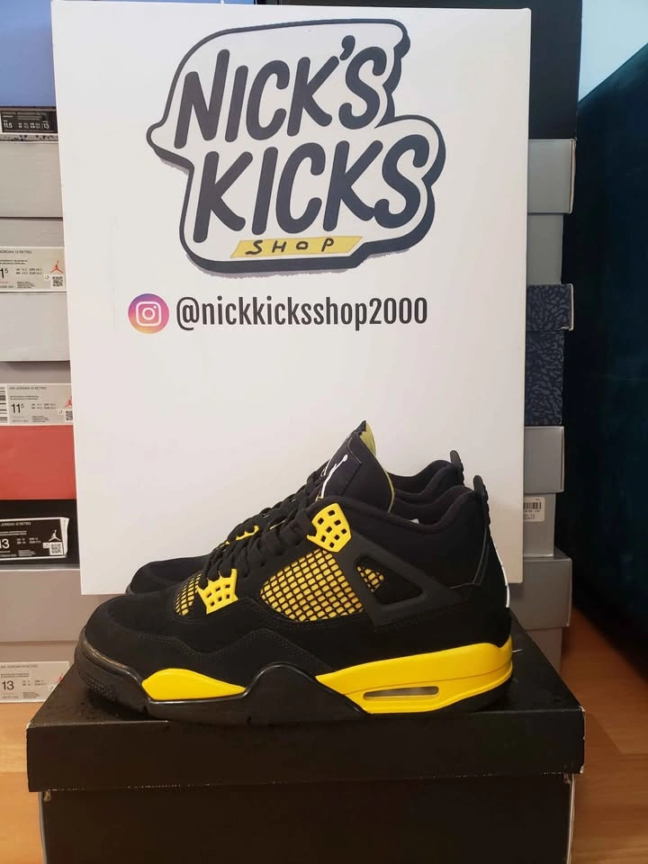 Air Jordan 4 size 9 "Thunder" - photo 2