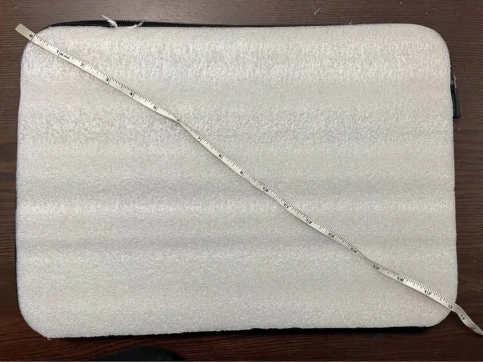 Amazon Basics Laptop Sleeve