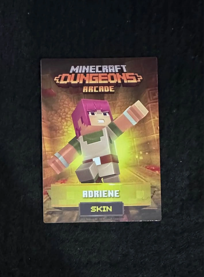 Minecraft Dungeons Arcade Holo Cards Lot (68 Cards) - photo 5