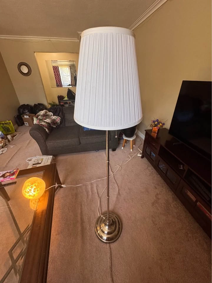 Ikea Floor Lamp and Floral Table Lamp Set - photo 2