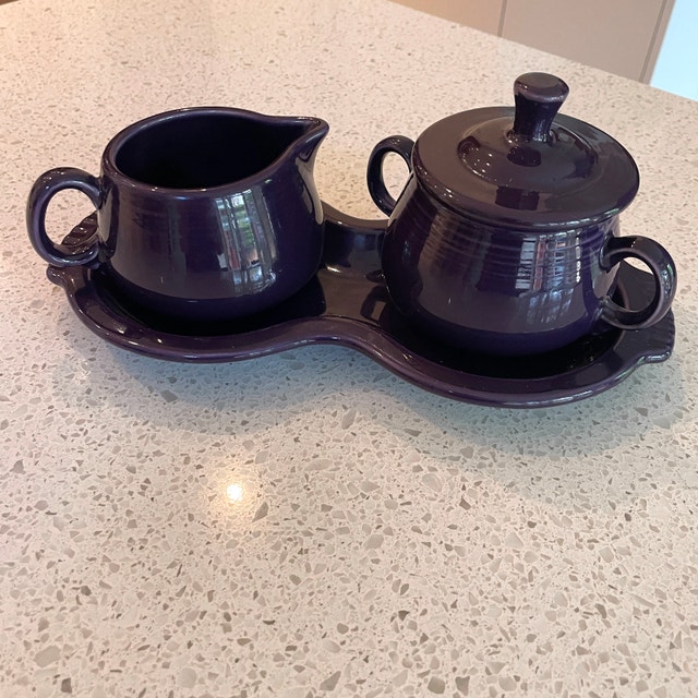 Vintage Fiestaware 4 piece cream/sugar set, in Plum purple