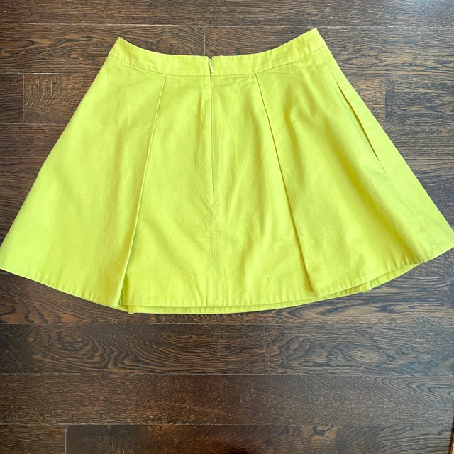 Kate Spade Saturday Yellow Pleated Mini-skirt with pockets-Sz.2 - photo 3