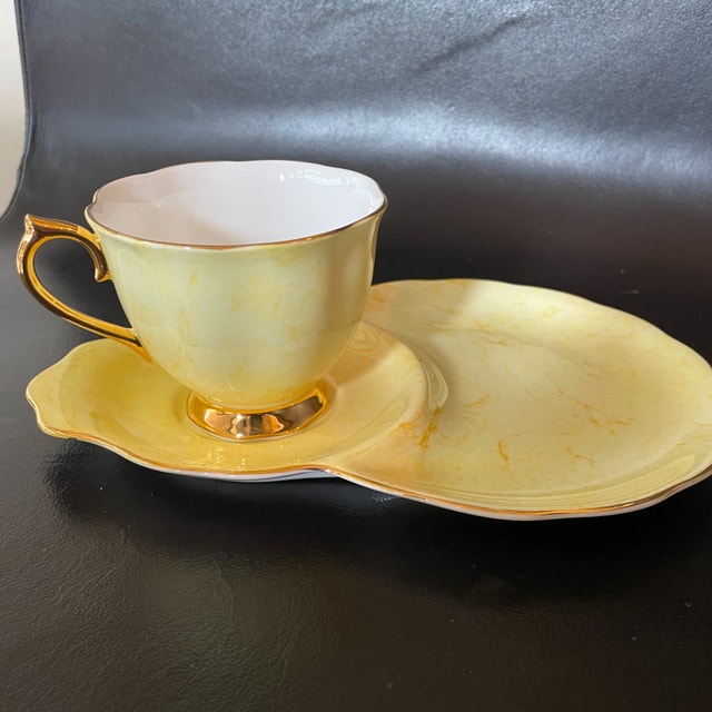Vintage 50s Royal Albert Gossamer Gold Trim Tea Cup/Snack Plate