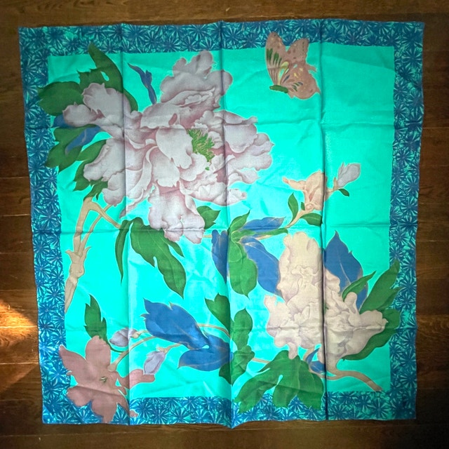 NEW Thai Turquoise Silk Scarf - Floral. 33" x 34.5"