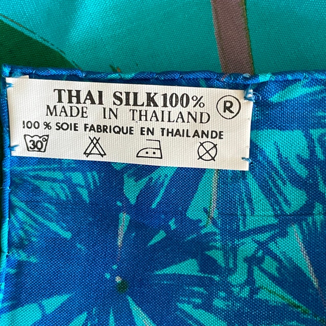 NEW Thai Turquoise Silk Scarf - Floral. 33" x 34.5" - photo 3