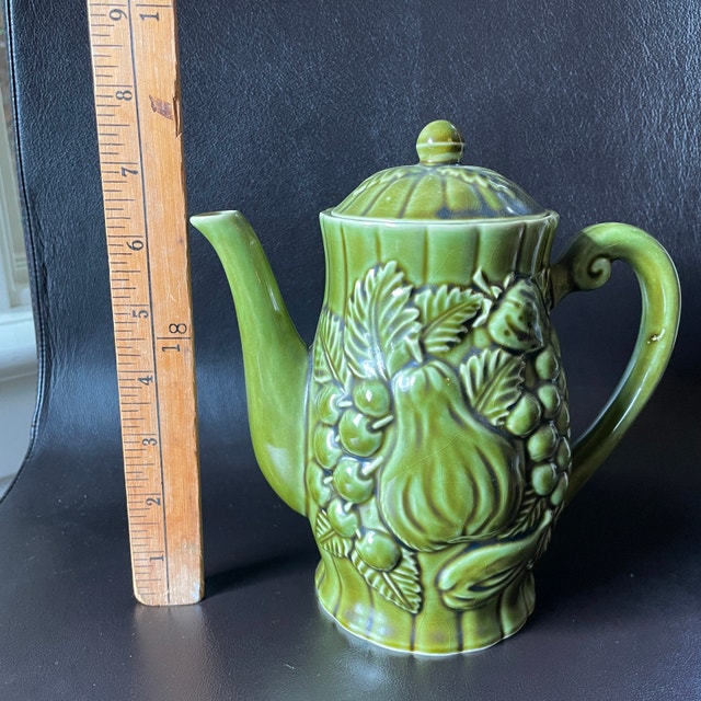 Vintage Japanese Avocado Green Ceramic Teapot w/ Embossed Fruits - photo 4