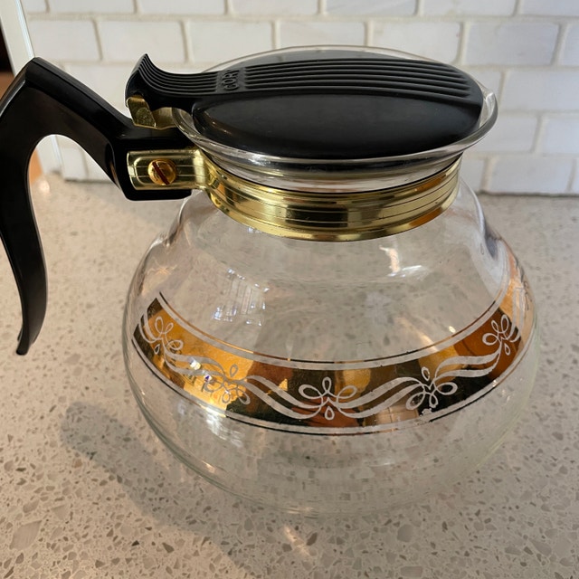 Vintage 60s Cory Coffee Glass Carafe w/ Gold Trim-Bakelite Lid - photo 5
