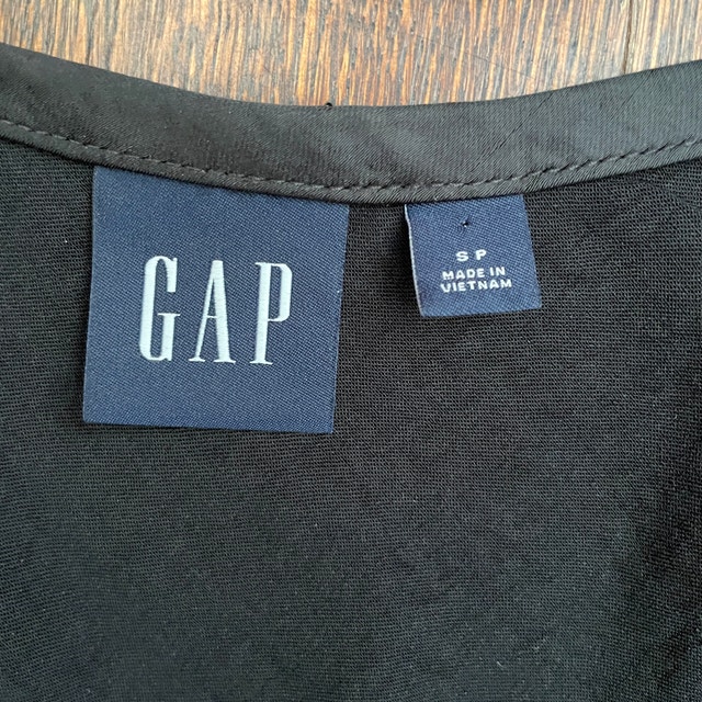 Satin Gap Scoopneck Tank Top-NEW (no tag) Small - photo 2