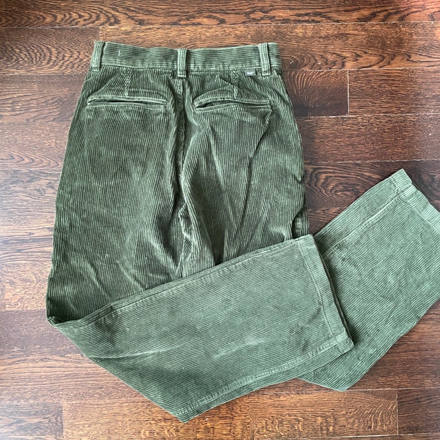 TNA Aritzia Khaki Green Wide leg Ripcord Corduroy Pants-Size 00 - photo 4