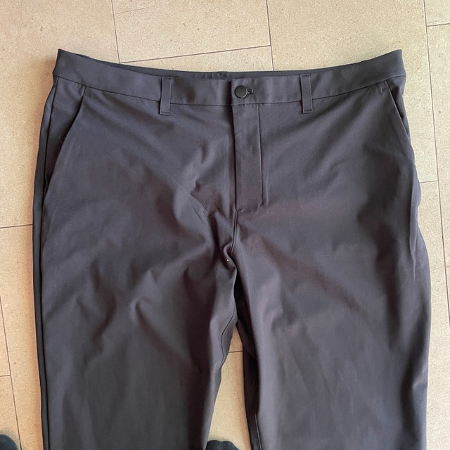 2 pairs-Lululemon Men's ABC Classic Dress Pants Warpstreme-Sz.38 - photo 3