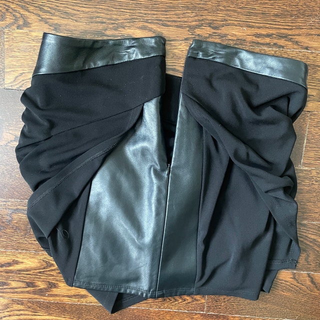 The Kooples black Soft Lamb leather panel mini skirt-Size Large - photo 5
