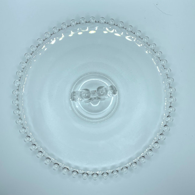 Vintage Imperial Glass Candlewick 8" Centre Heart Handle plate - photo 3