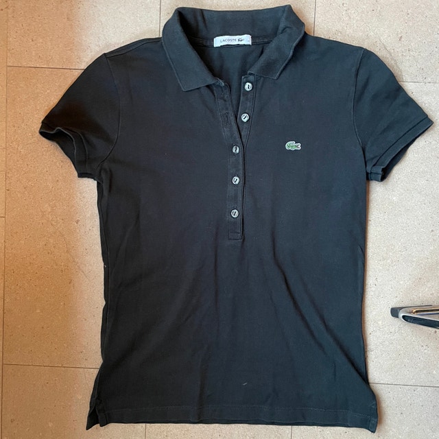 Lacoste Black Womens Polo Shirt. Size 38-Medium