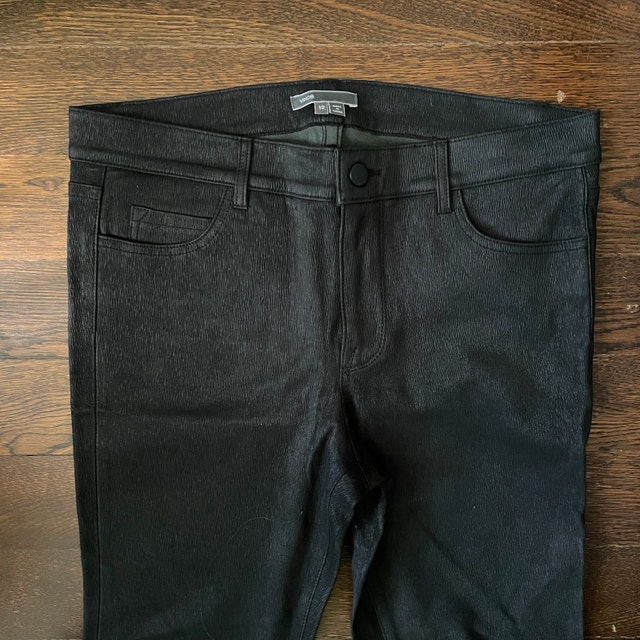 Vince Black Textured Leather Pants Jeans-Size 12 - photo 2