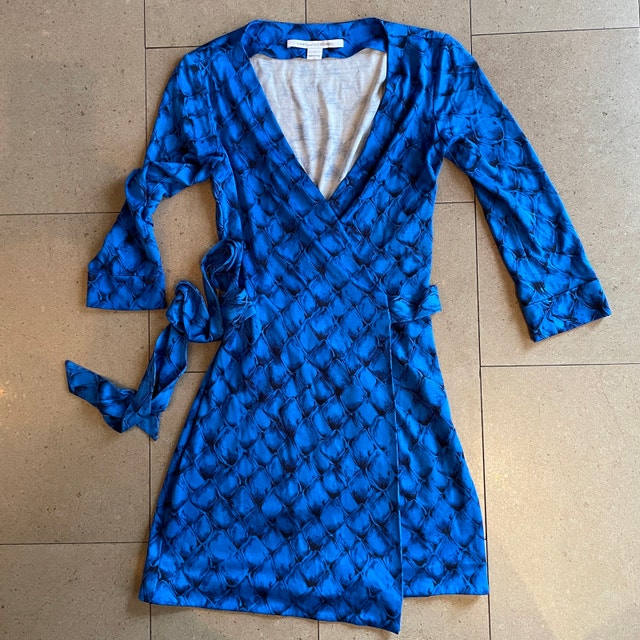 Diane von Furstenberg Silk Blue New Julian Two Wrap Dress-Size 0