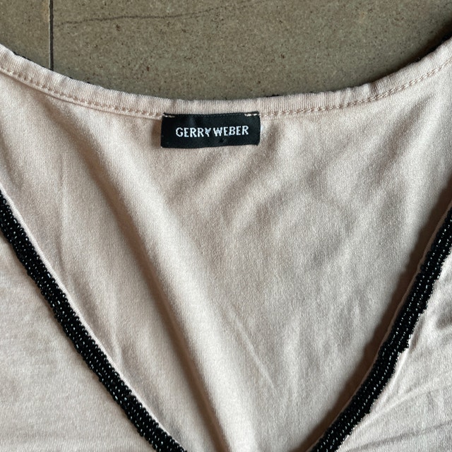 Gerry Weber Beaded Neckline and heart Pale Peach T-shirt-Sz. 16 - photo 2