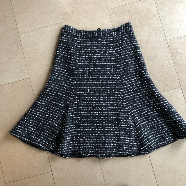 Gorgeous Pink Tartan Black + White A-line Tweed skirt-Size 0