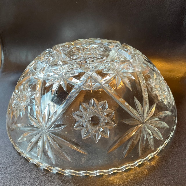 Vintage Anchor Hocking Early American Glass Star of David Bowl - photo 5