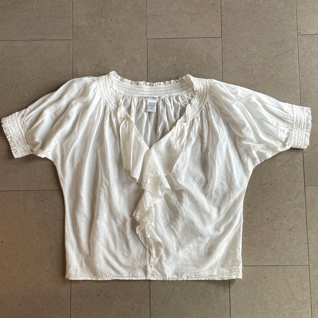Diane Von Furstenberg White Ruffle V-neck Cotton Blouse-Size 6