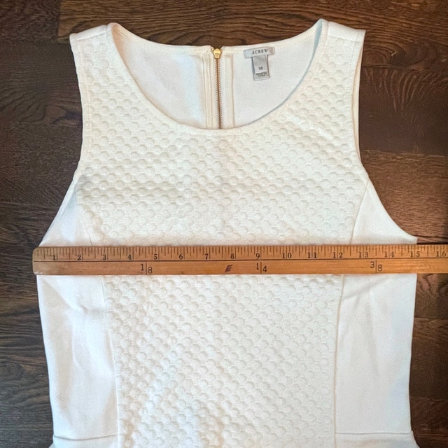 NEW J. Crew Cream Peplum sleeveless Top-Size XS-NWOT - photo 4