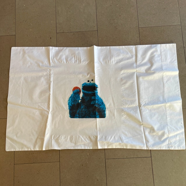2 x NEW Large Beatles and Cookie Monster Pillowcases - photo 4