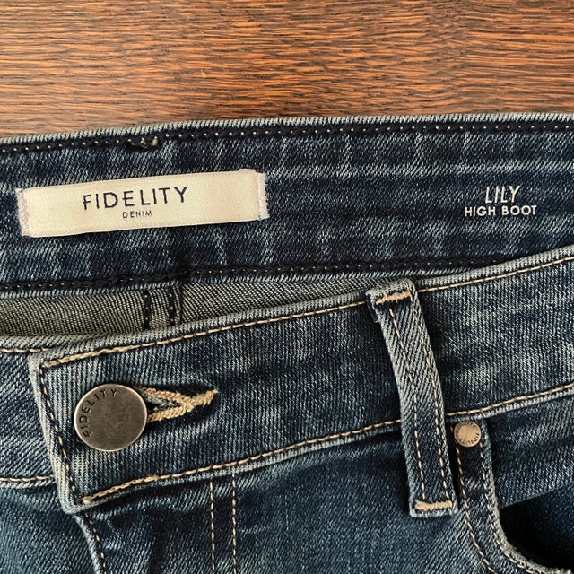 Fidelity Lily High Bootcut Jeans-Size 28 - photo 3