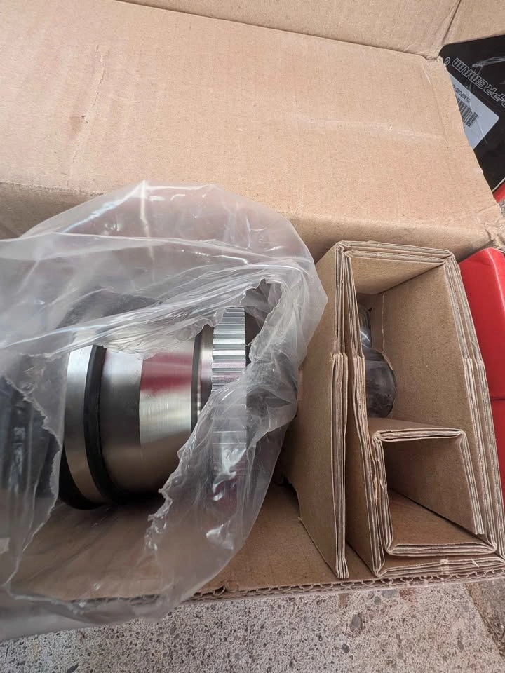 2017-2020 Kia Cadenza 3.3L Front Right CV Axle Assembly - photo 3