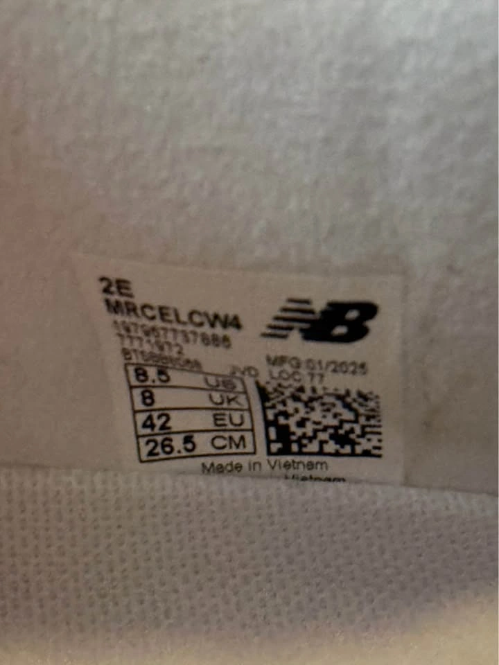 New Balance FuelCell SuperComp Elite v4 Running Shoes Size 8.5 - photo 3
