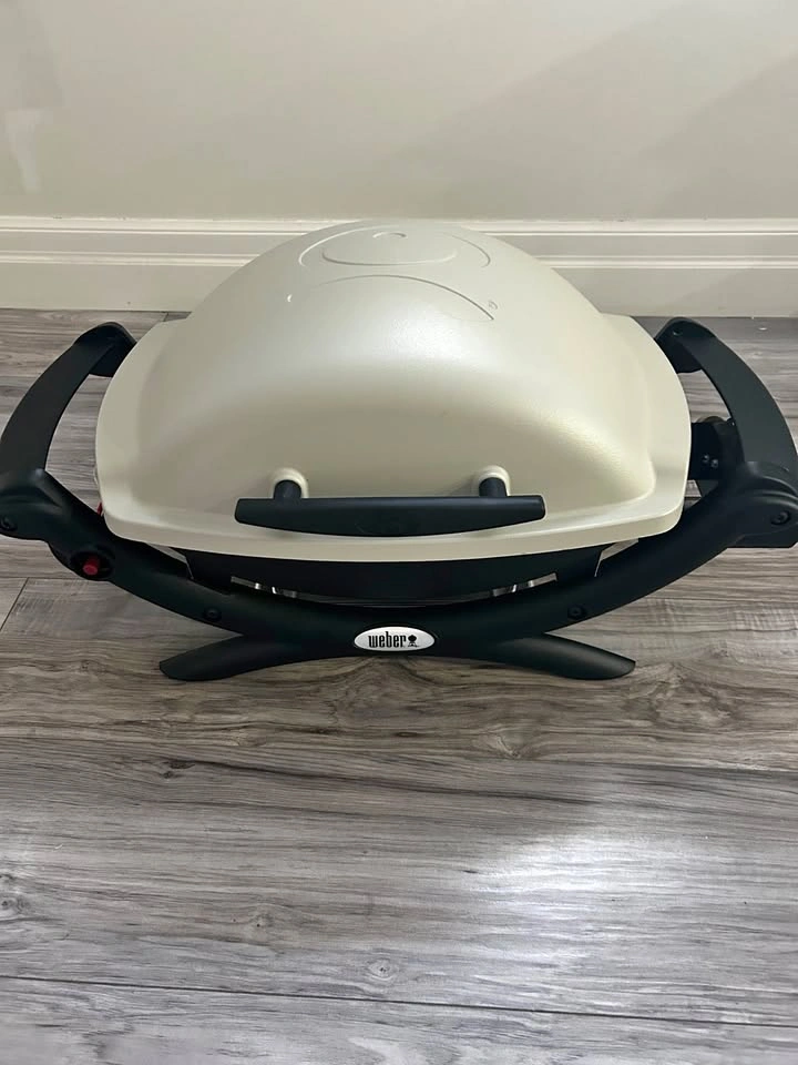 Weber Portable BBQ Grill – Great Condition