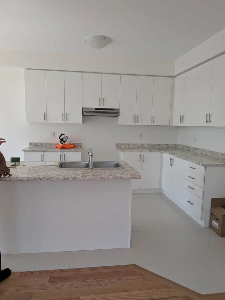 3 Beds 2.5 Baths - House - photo 4