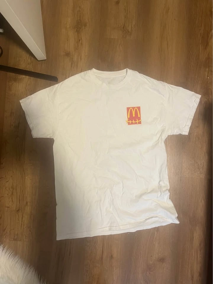 Travis Scott McDonalds collab tshirt - photo 2