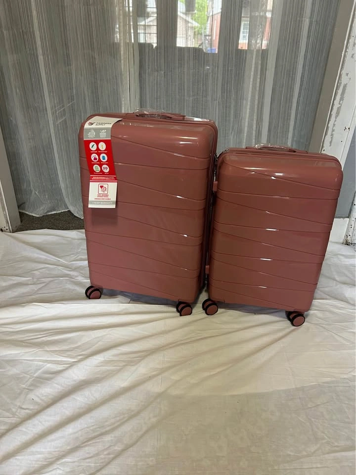 Brand New Large and Medium Luggage - photo 2