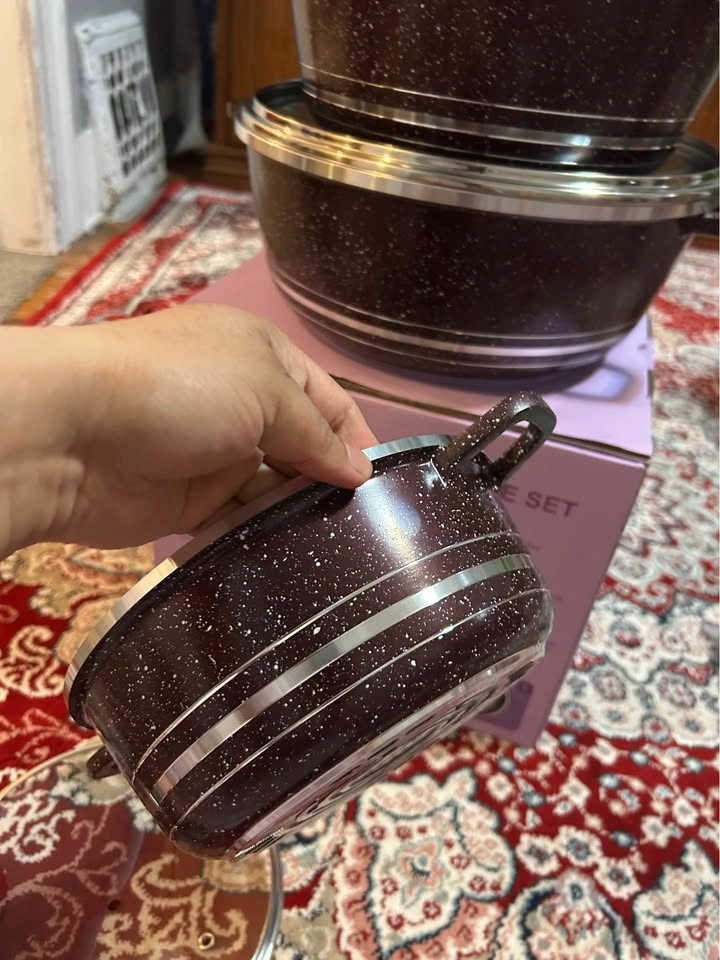 BRAND NEW SET OF 5 POTS FOR SALE - photo 3