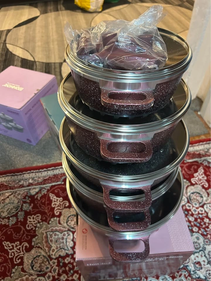 BRAND NEW SET OF 5 STOCK POTS - photo 3
