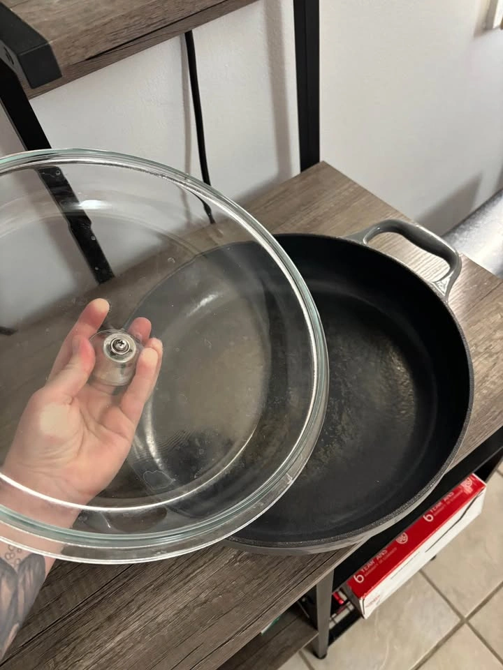 Cast Iron Enamel Pan - photo 2