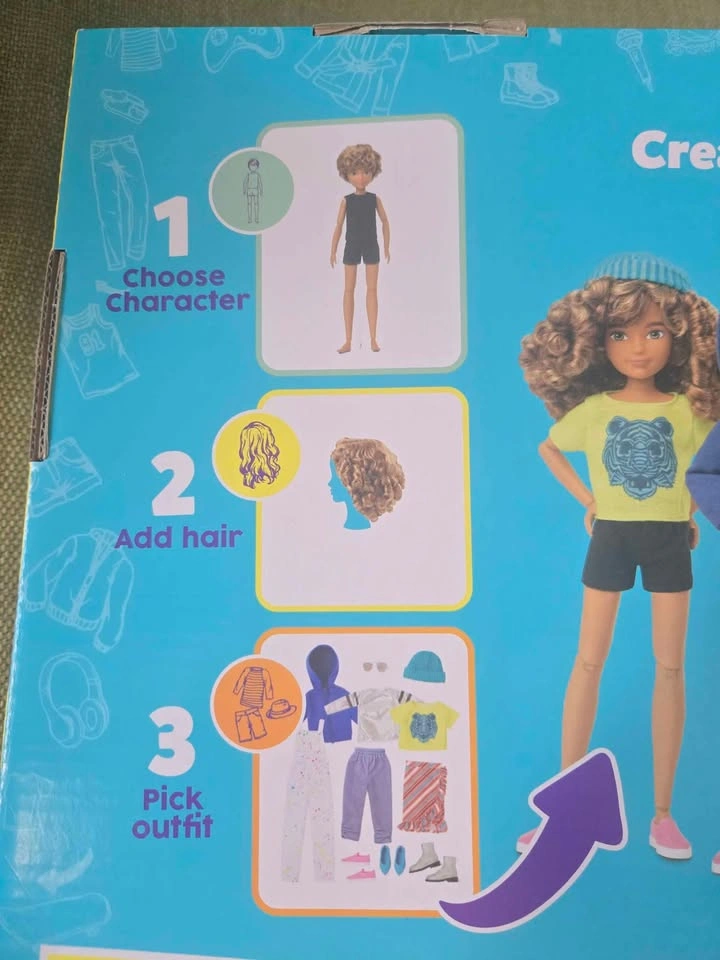 NEW - Customizable Doll with Blonde Curly Hair, 6 Pieces Doll - photo 5