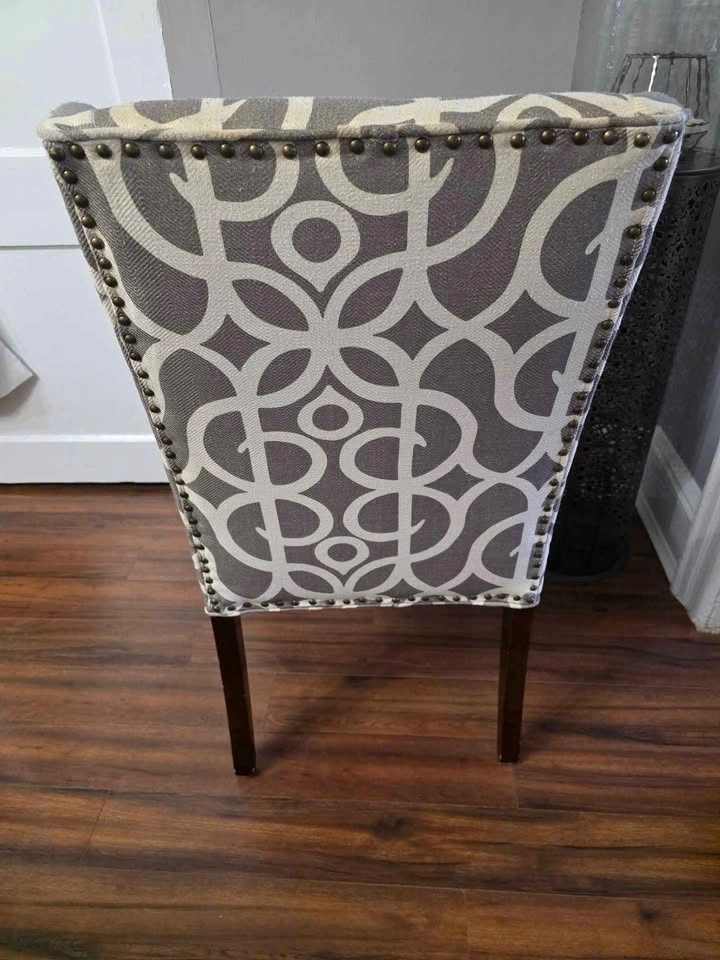 Pair of Pier 1 Dining Chairs - photo 3